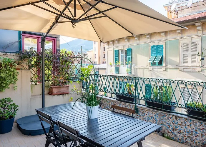 Bastione Central Apt With Charming Terrace